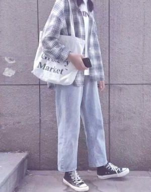 【首发热文】《重生母女闯零零：俺妈挣钱，我躺平》季鸣峥 杨晓