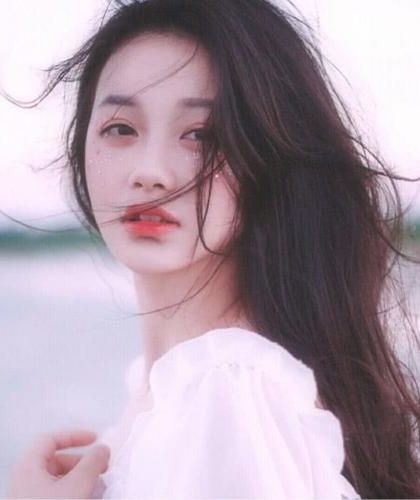 《缚龙》作者：困倚危楼