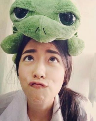 女霸总穿成作精上求生恋综后